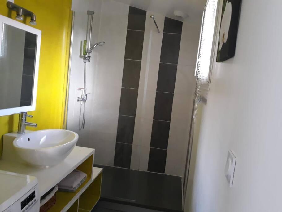 Saint-Porchaire Maison De 4 Personnes מראה חיצוני תמונה